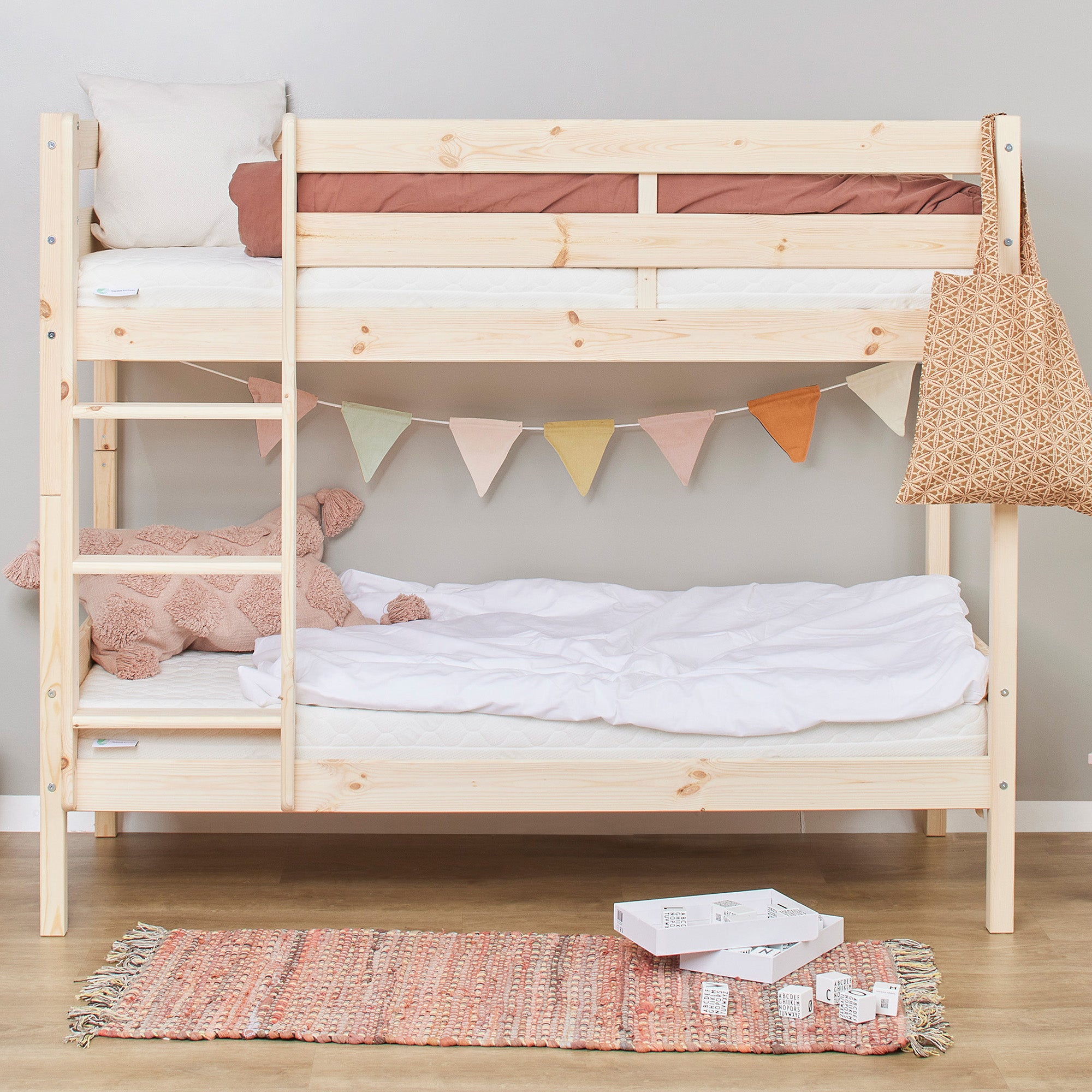 Hoppekids ECO Comfort Lit superposé avec 2 Matelas 70x160 / 90x200