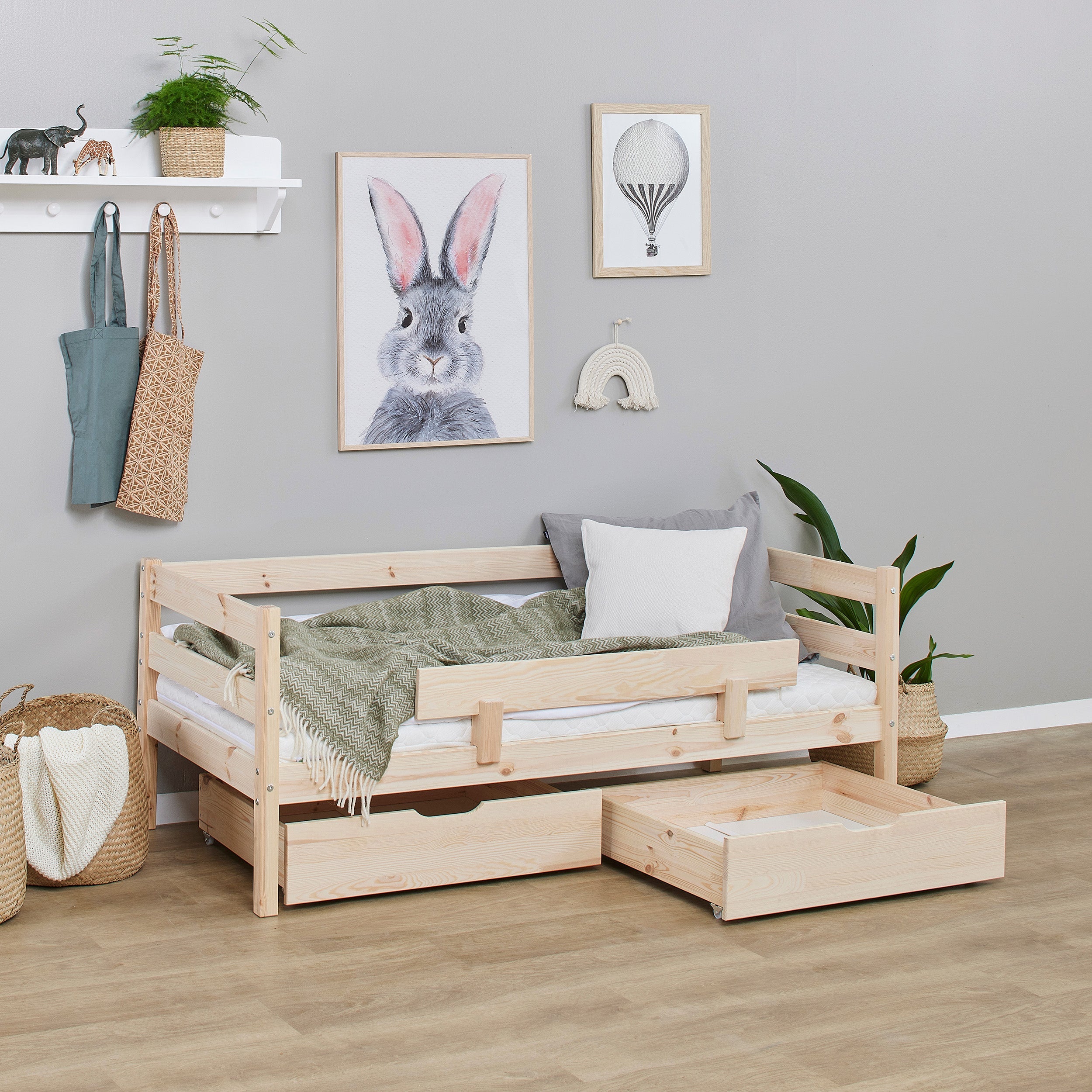 Hoppekids ECO Comfort Juniorseng 70x160 inkl. Skuffer og Sengehest