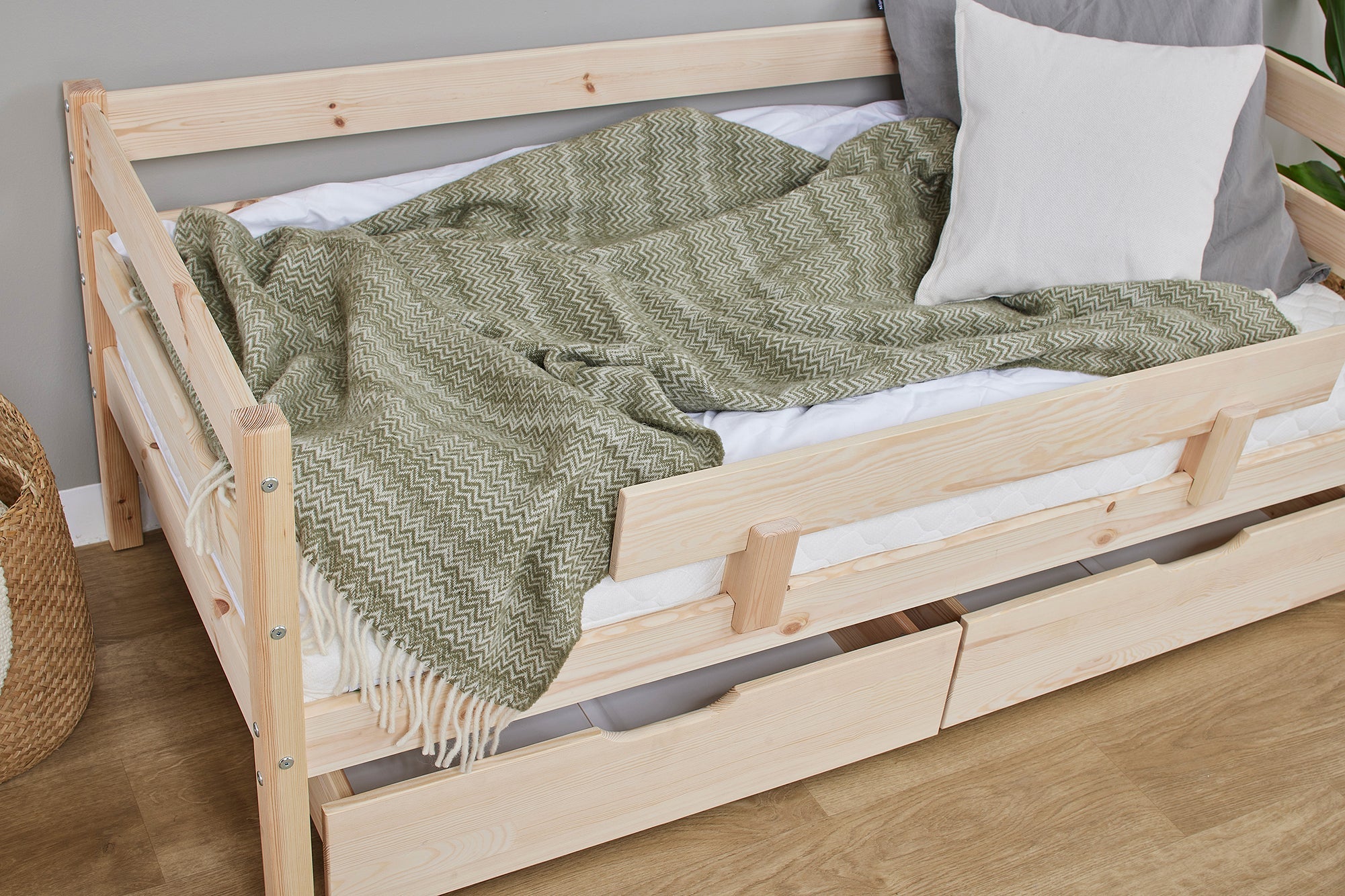Hoppekids ECO Comfort Juniorseng 70x160 inkl. Skuffer og Sengehest