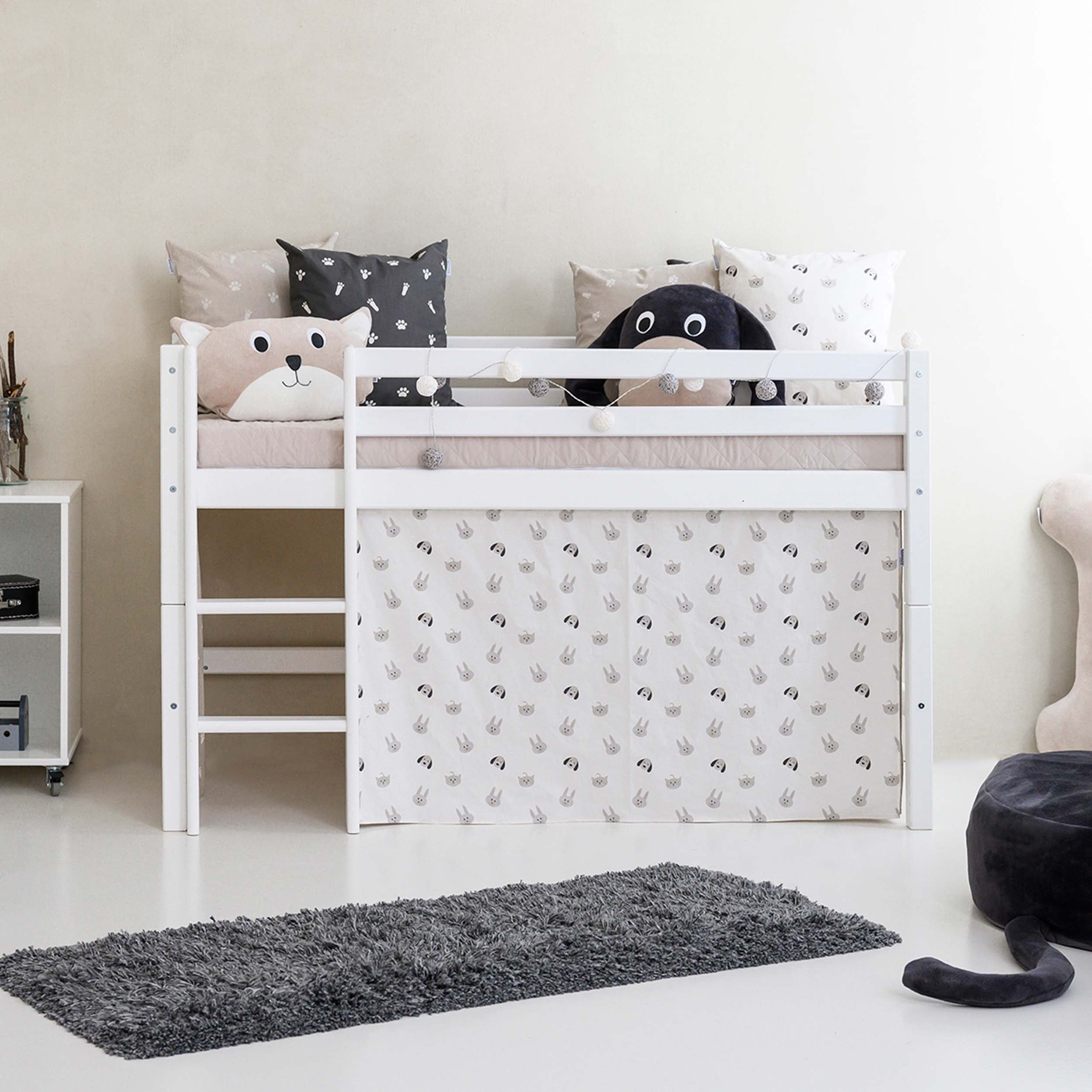 ECO Dream Halbhochbett mit Pets Pristine Bettvorhang