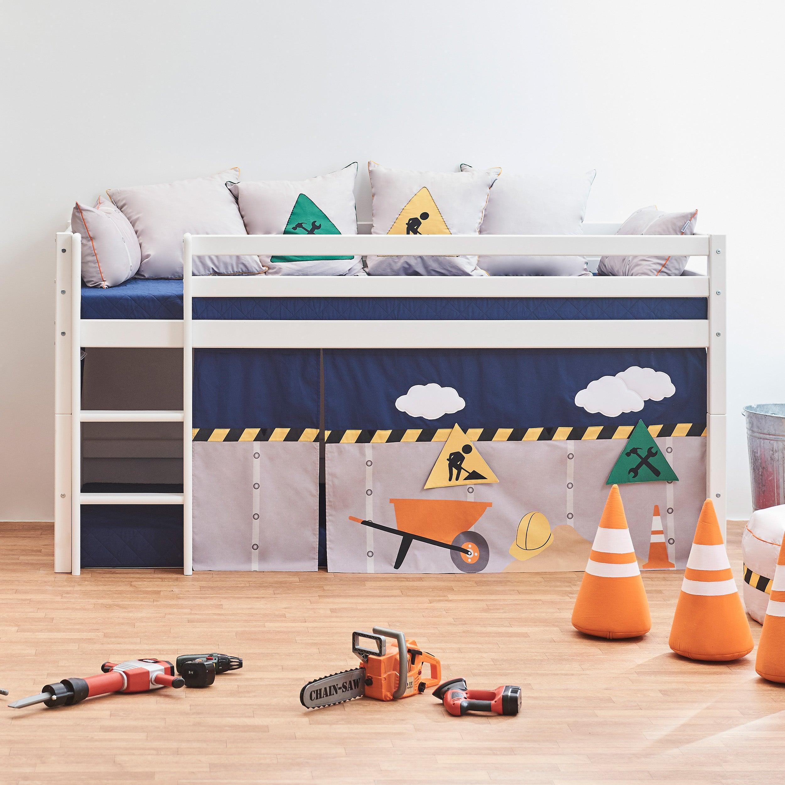 ECO Dream Halbhochbett mit Construction Bettvorhang