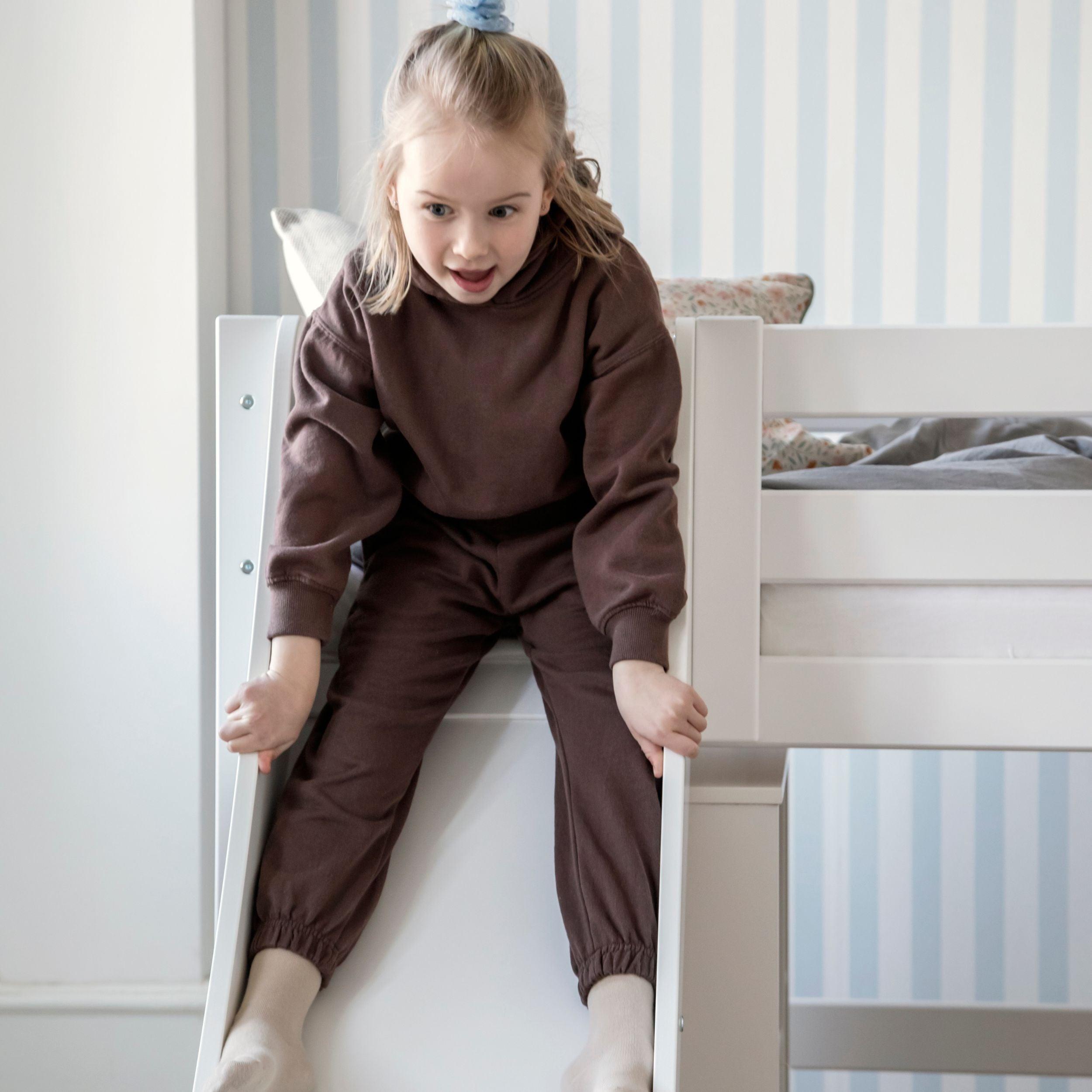 Hoppekids ECO Luxury Loftsäng med Rutschkana