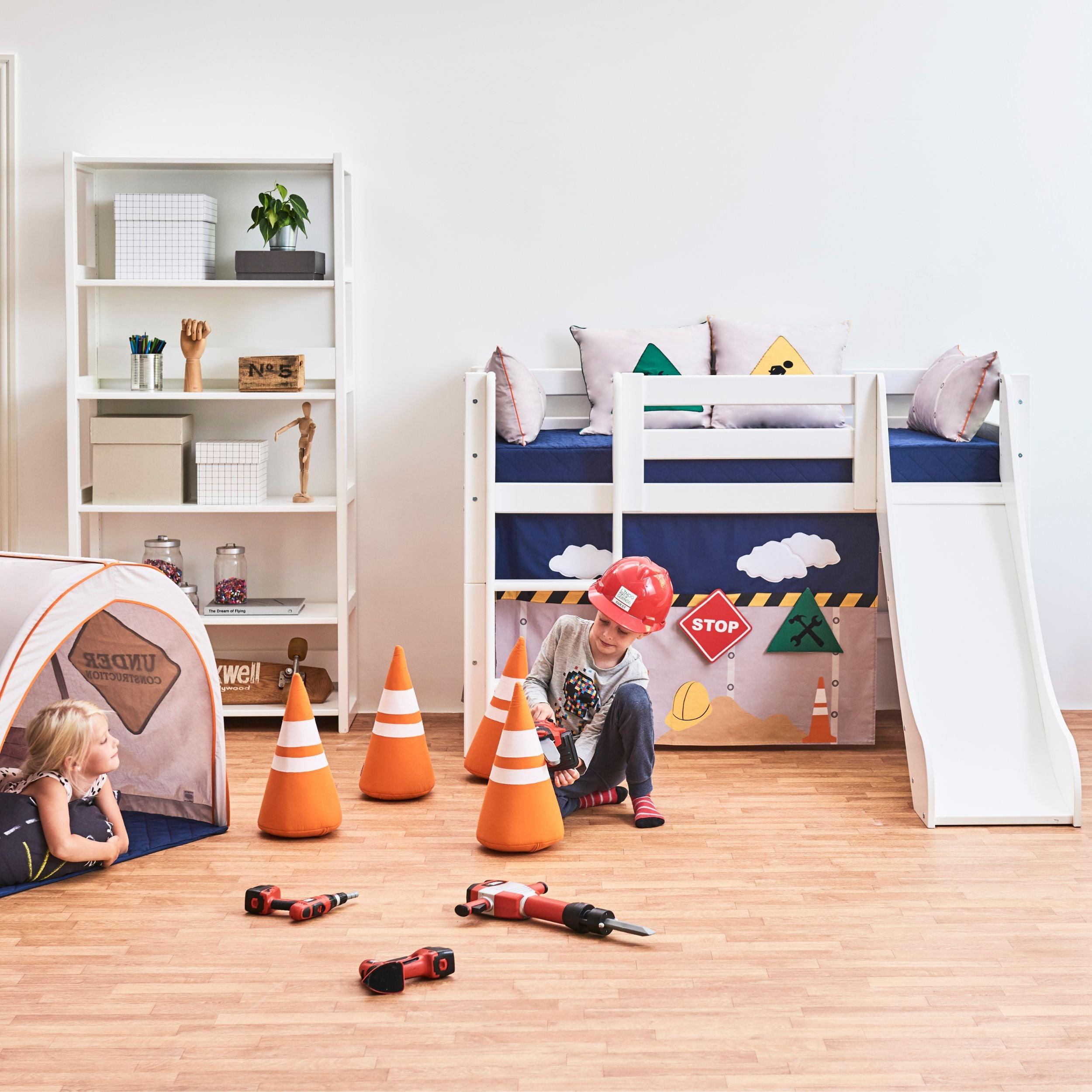 Hoppekids ECO Luxury Loftsäng med Rutschkana