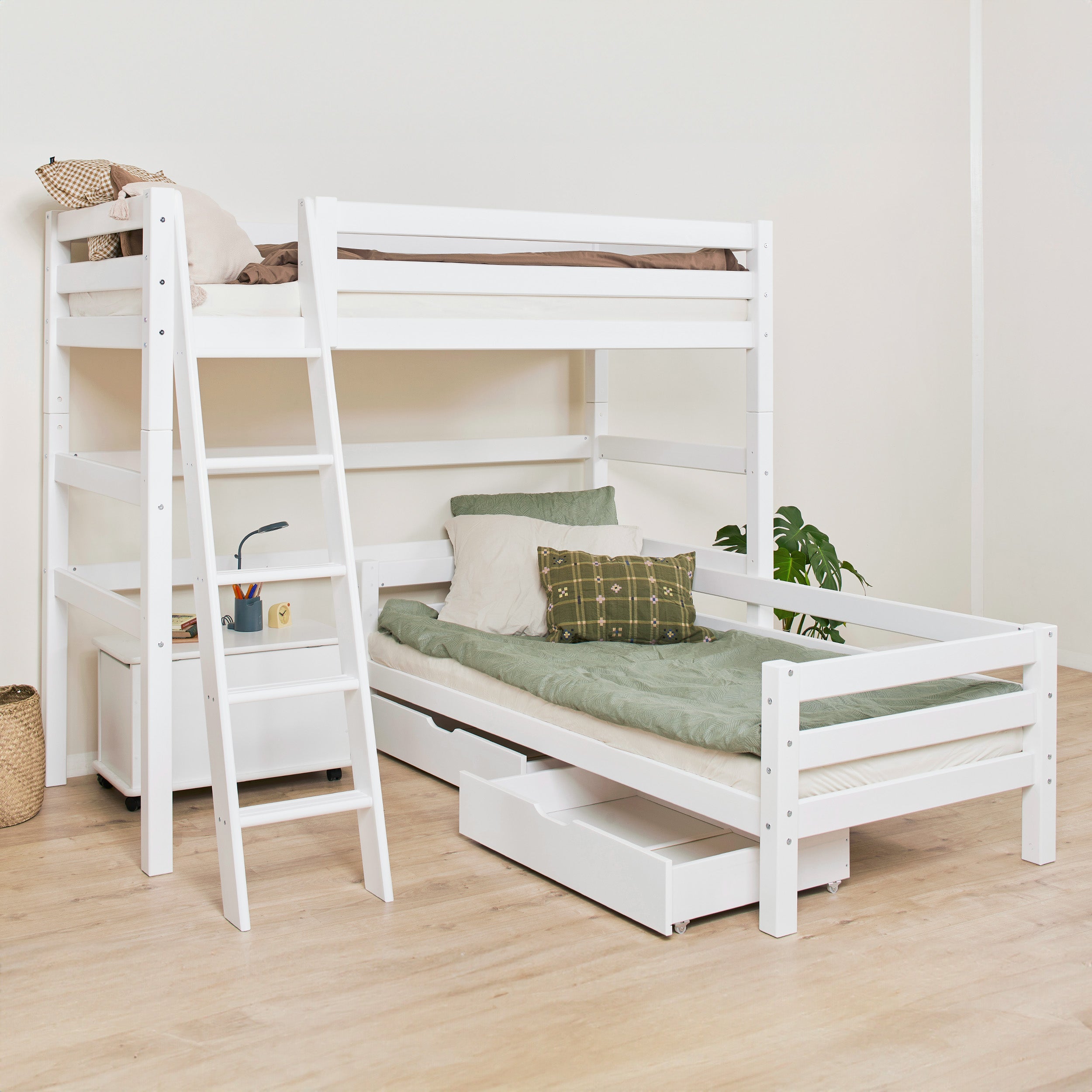 Hoppekids ECO Luxury Køyeseng Vinkelkombi