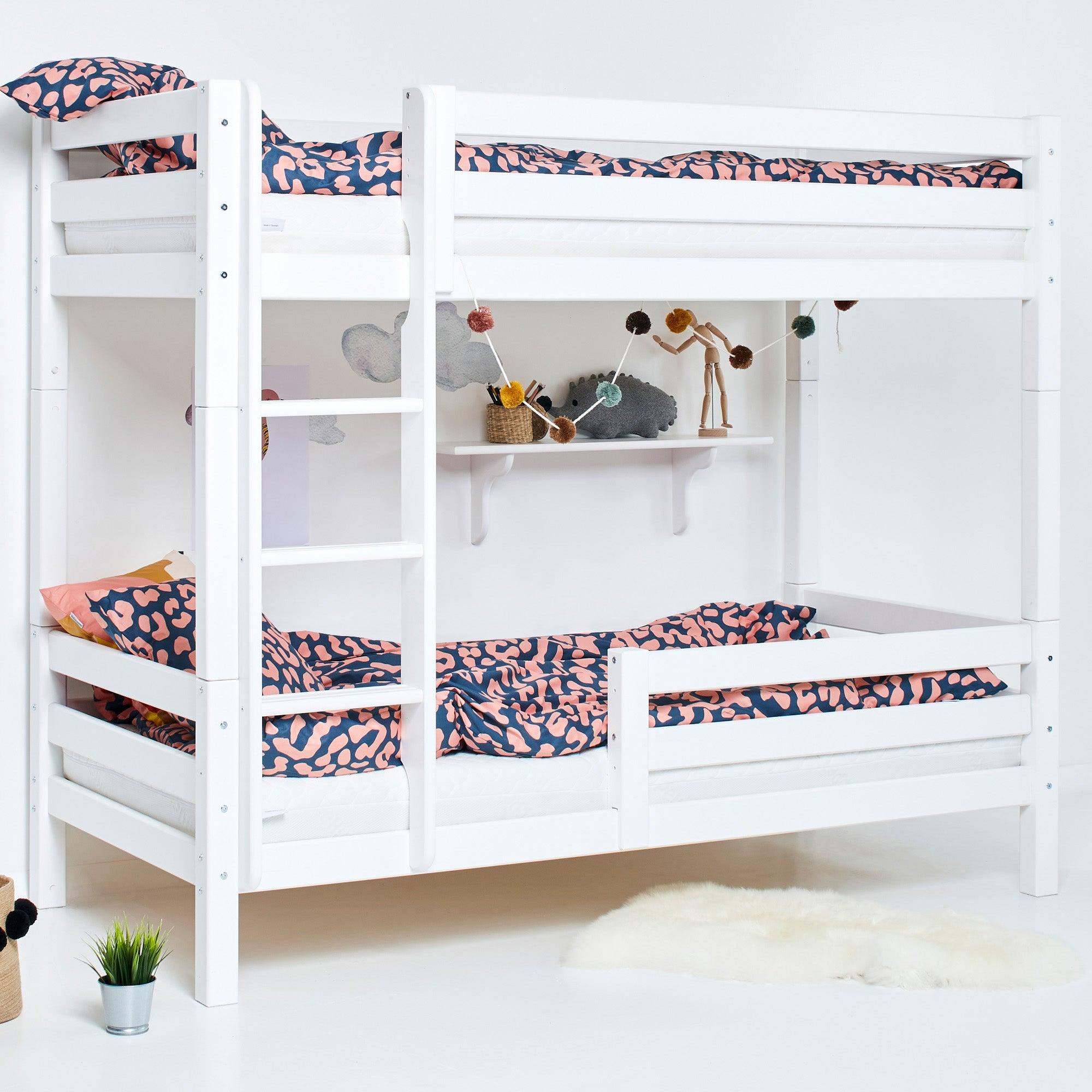 Hoppekids ECO Luxury Vysoká Patrová postel s dvěma postranicemi