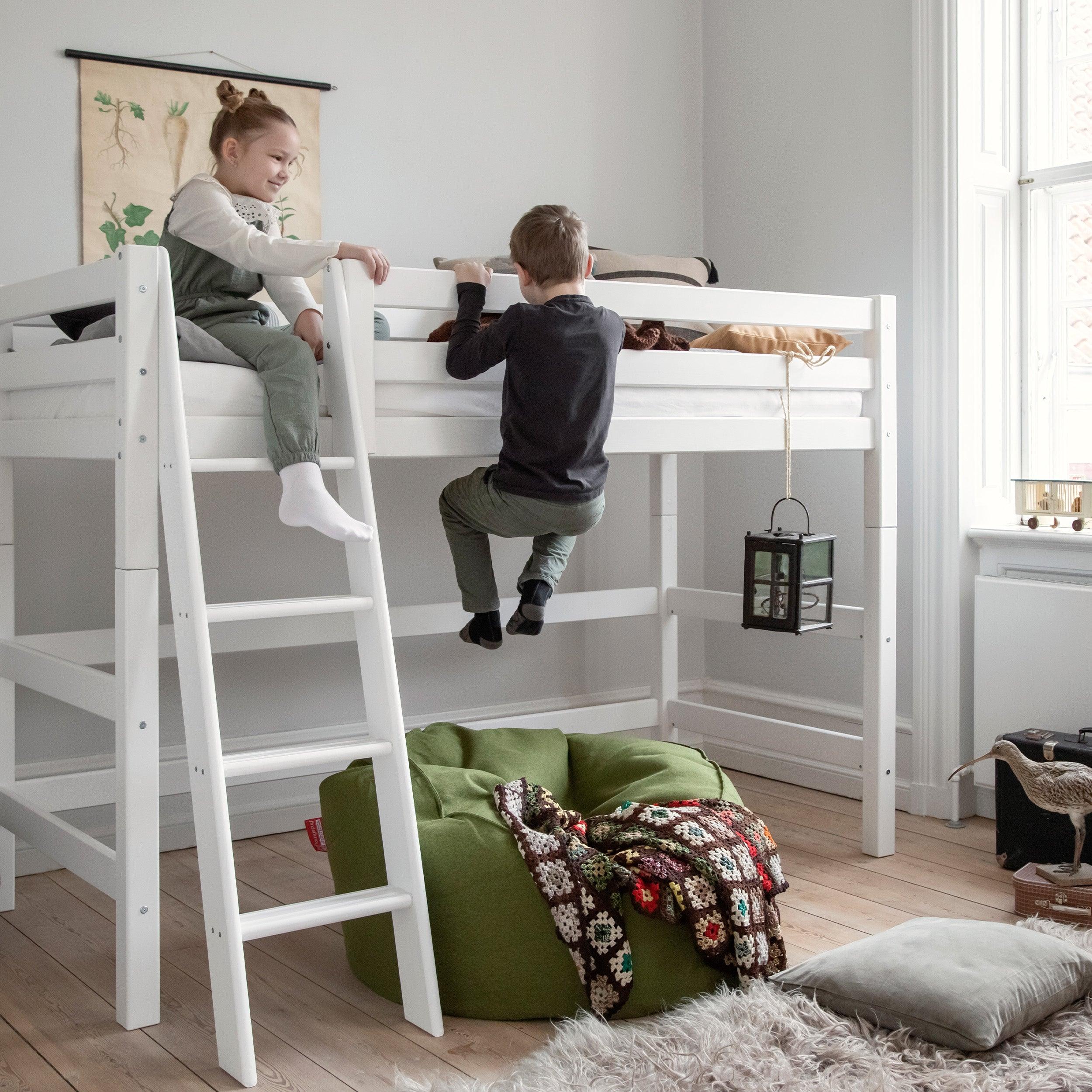 Hoppekids ECO Luxury Ladder for High Sleeper bed, White