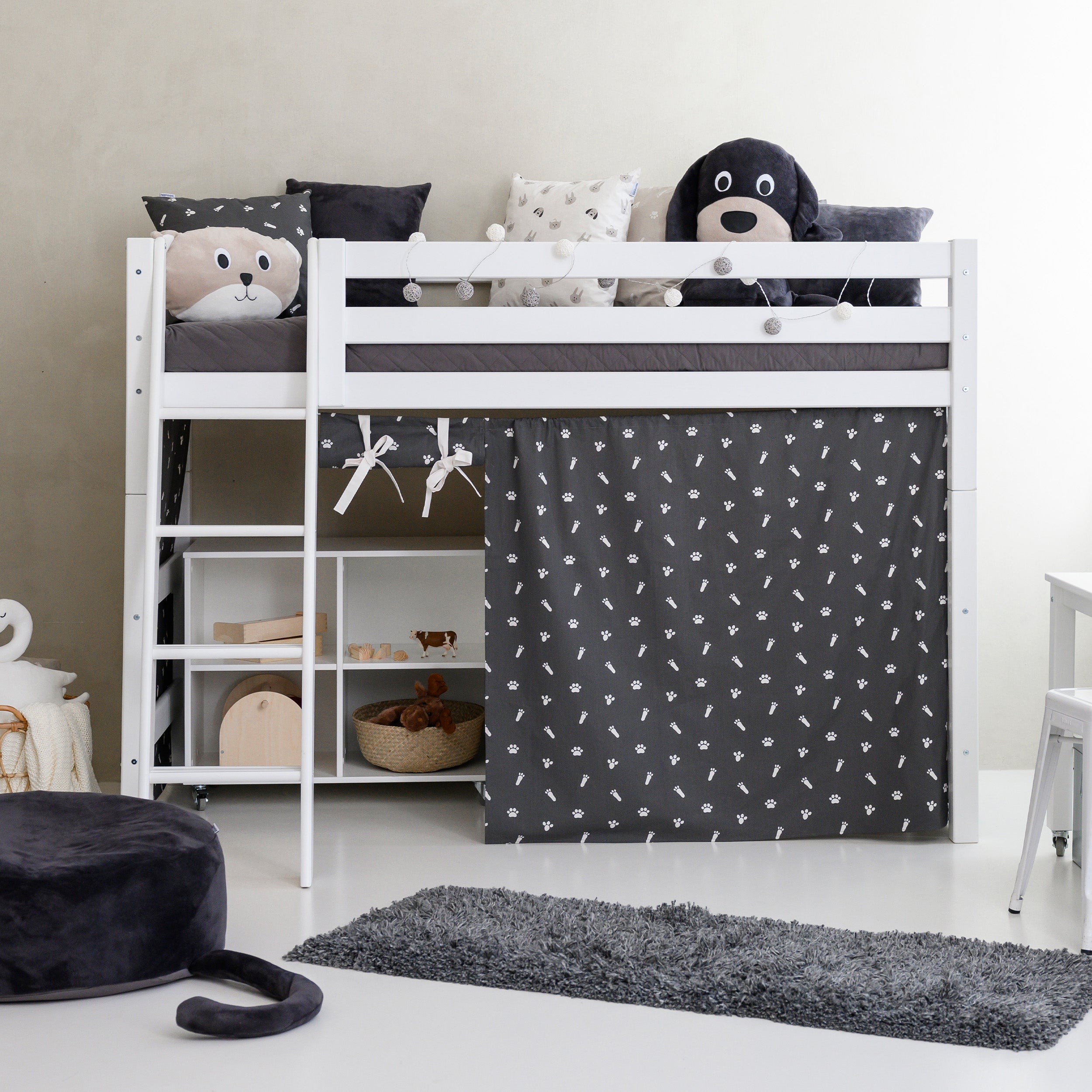 Hoppekids ECO Luxury Høyseng med Pets Granittgrå sengeteppe