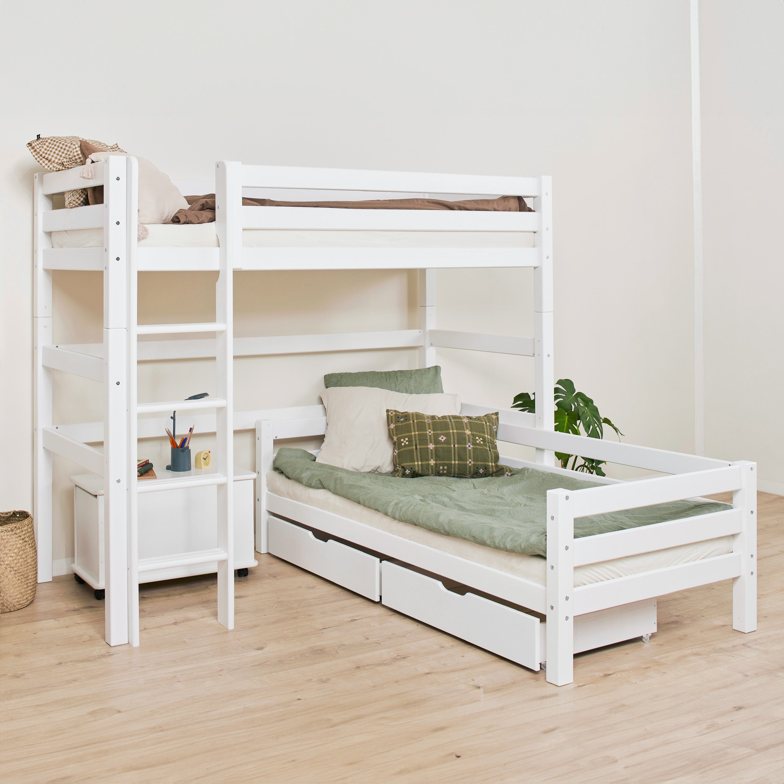 Hoppekids ECO Luxury Køyeseng Vinkelkombi