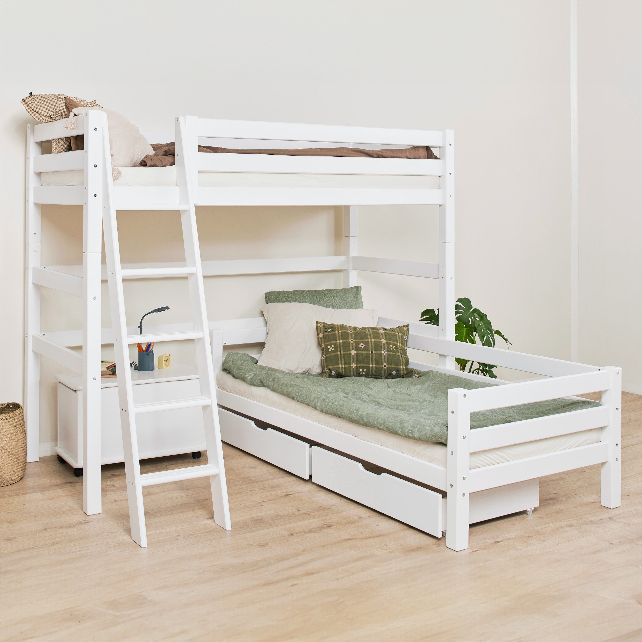 Hoppekids ECO Luxury Køyeseng Vinkelkombi