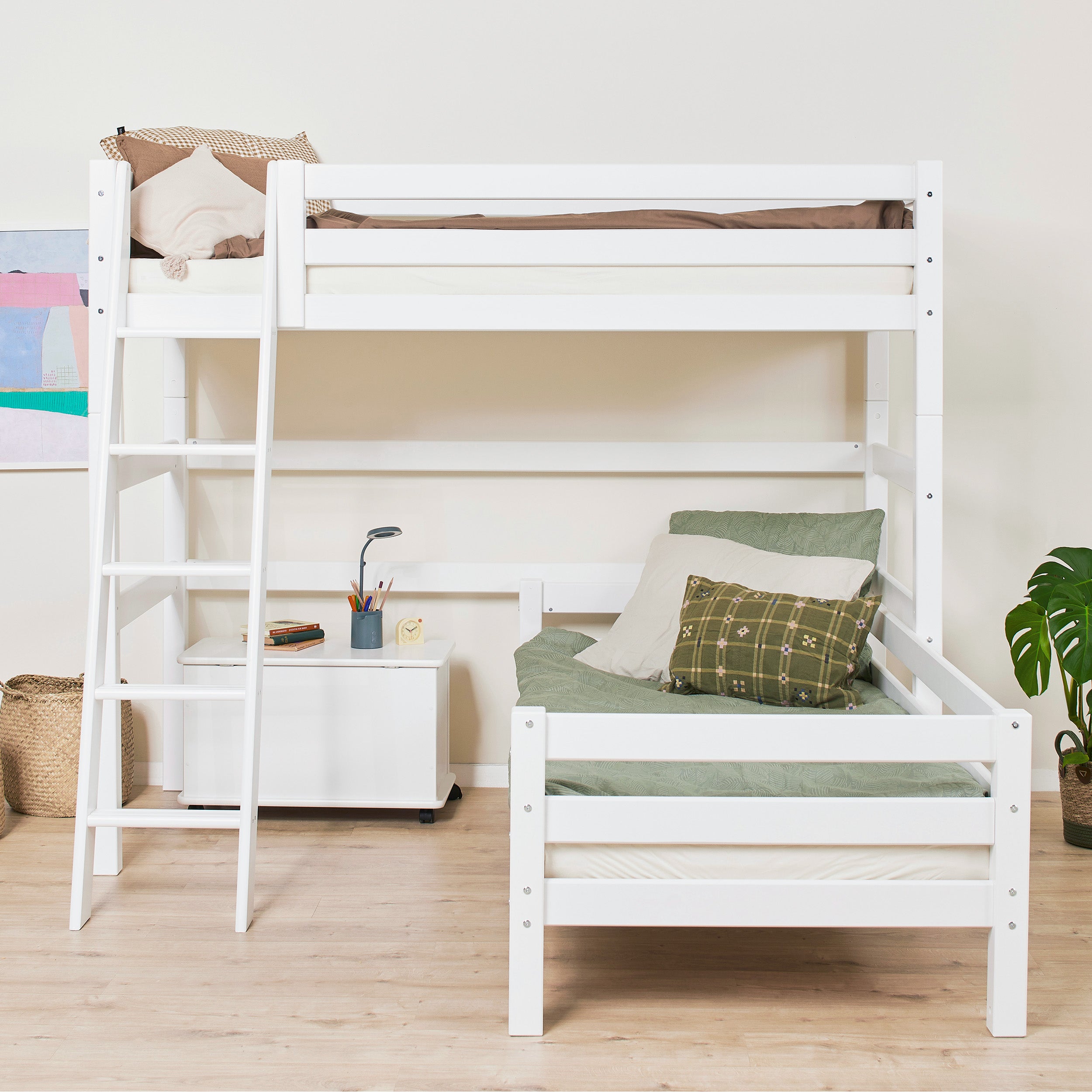 Hoppekids ECO Luxury Køyeseng Vinkelkombi
