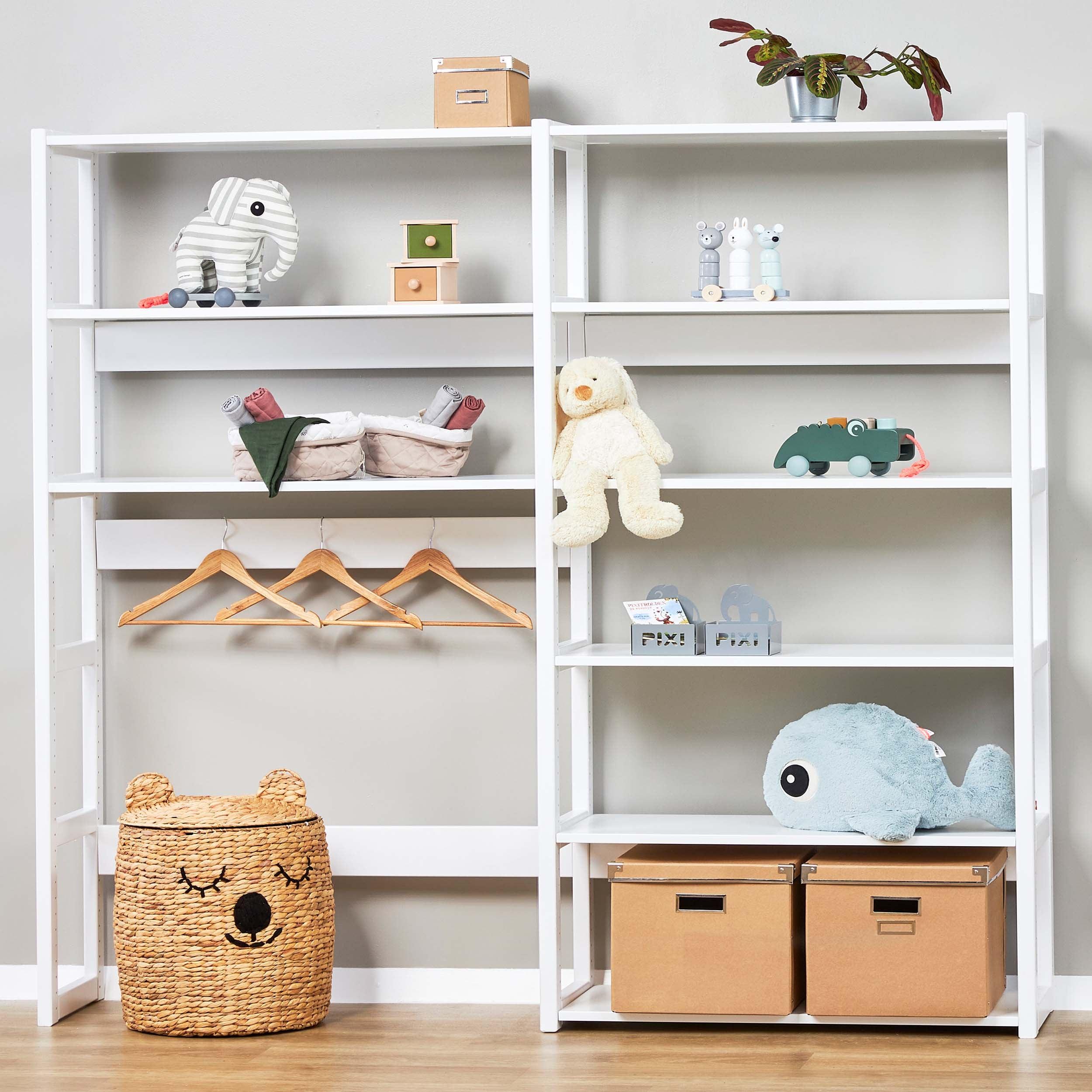 Hoppekids STOREY section with 8 shelves